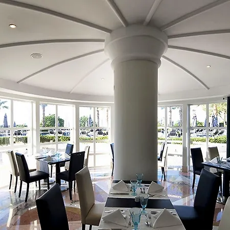 奥拉戈阿塞罗格尔别墅酒店